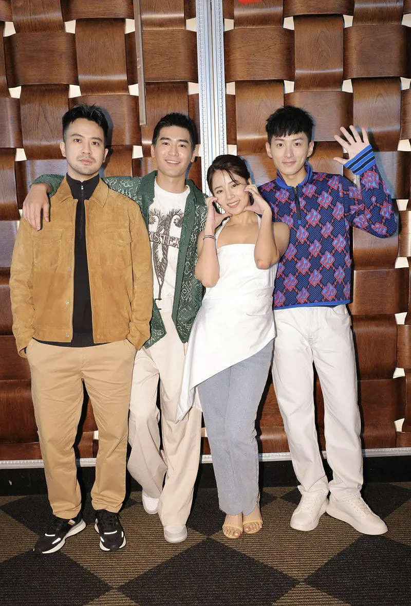 恶灵世界(全集)